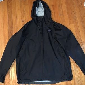 Men’s Patagonia Rain Jacket XXL Black